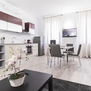 Hemeras Boutique Homes - City Center Design Flats Μιλάνο